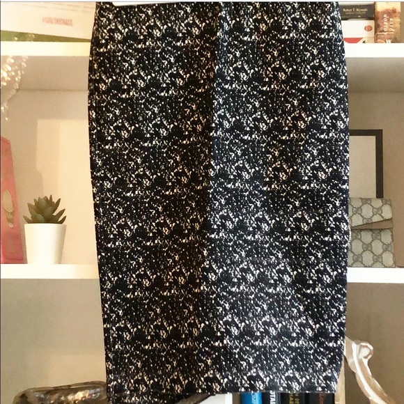 Bodycon skirt - Picture 1 of 2